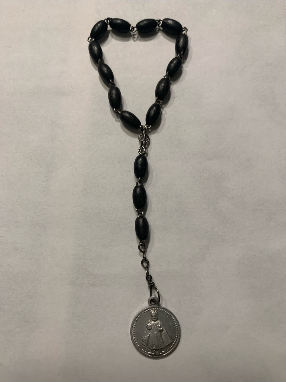 The Miraculous Infant Jesus of Prague Black Bead Chaplet Rosary Religious Medal